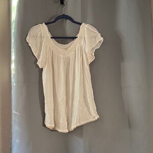 Chic Cream Blouse for Women